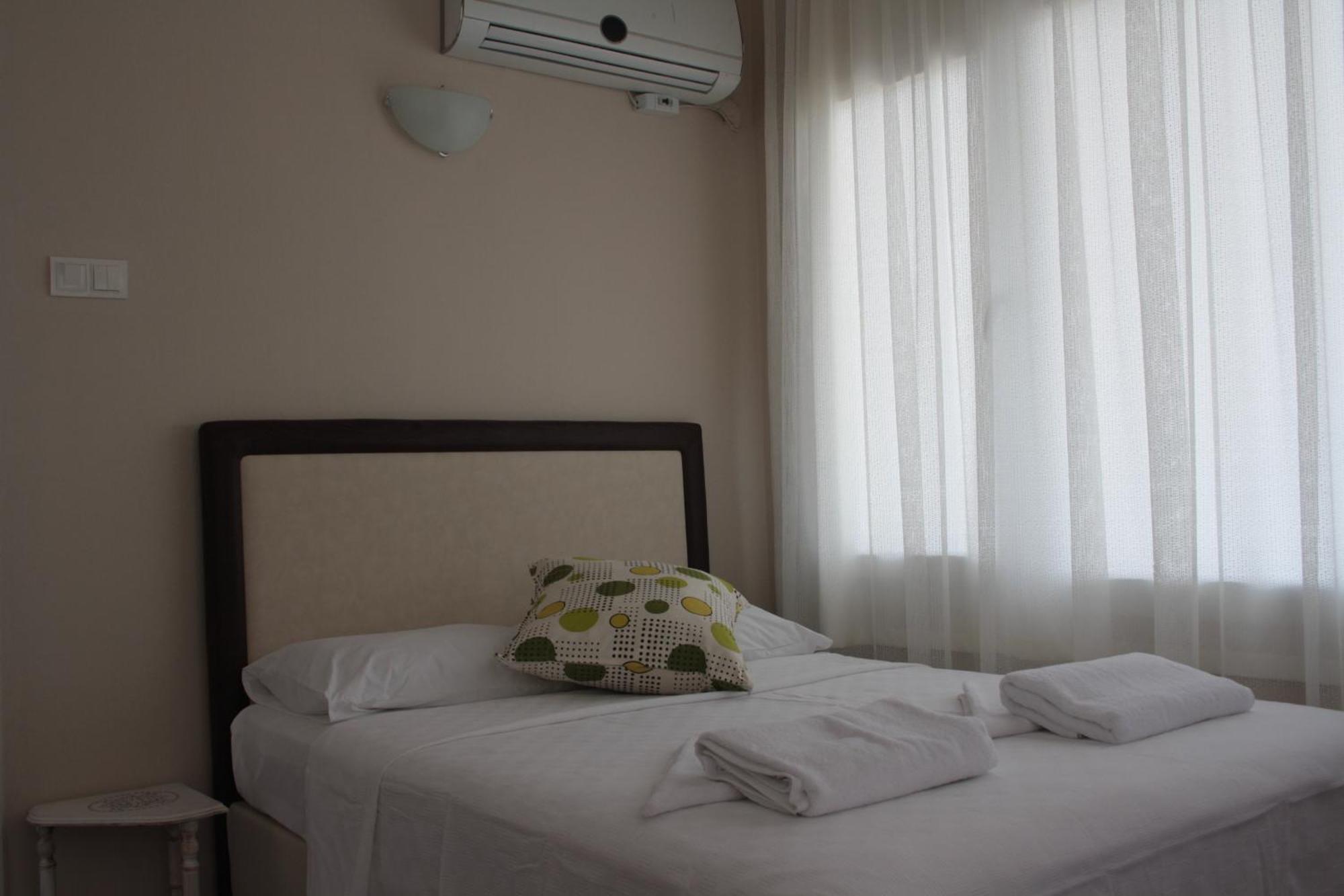 Tunc Hotel Ayvalik Room photo