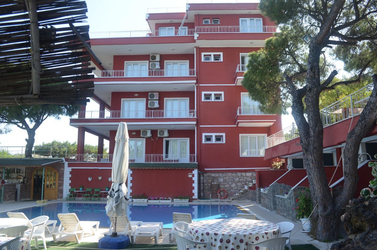 Tunc Hotel Ayvalik Exterior photo